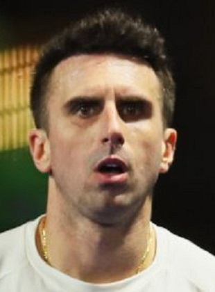 Víctor Ruiz